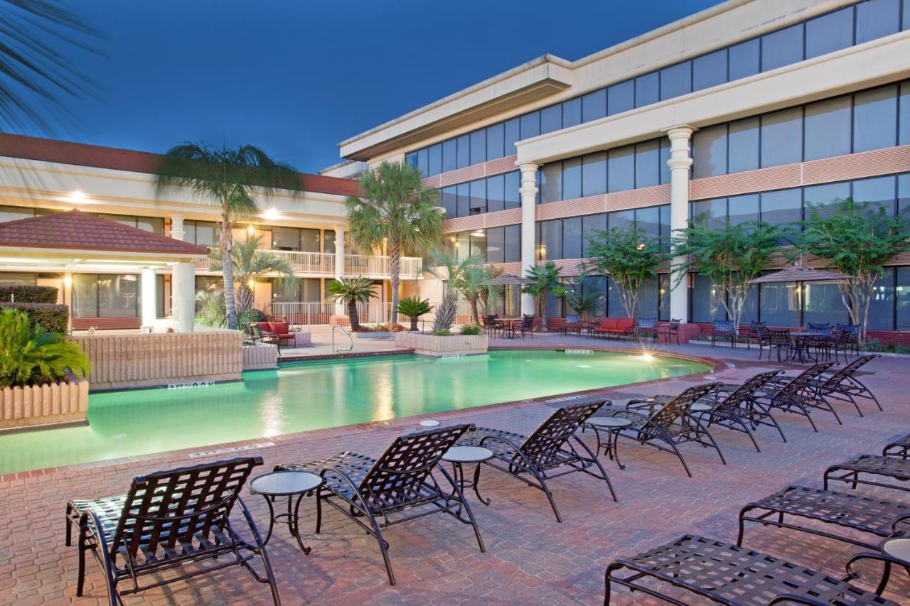 Holiday Inn Port Arthur - Park Central By Ihg Екстер'єр фото